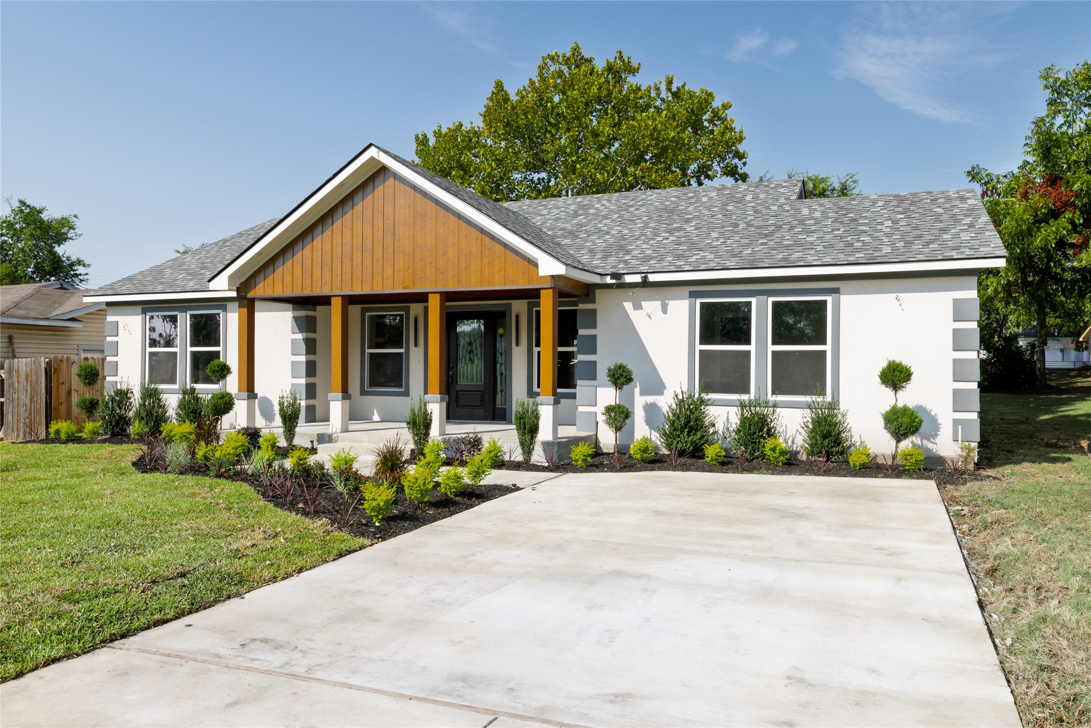 3317 Swan Street Haltom City TX 76117