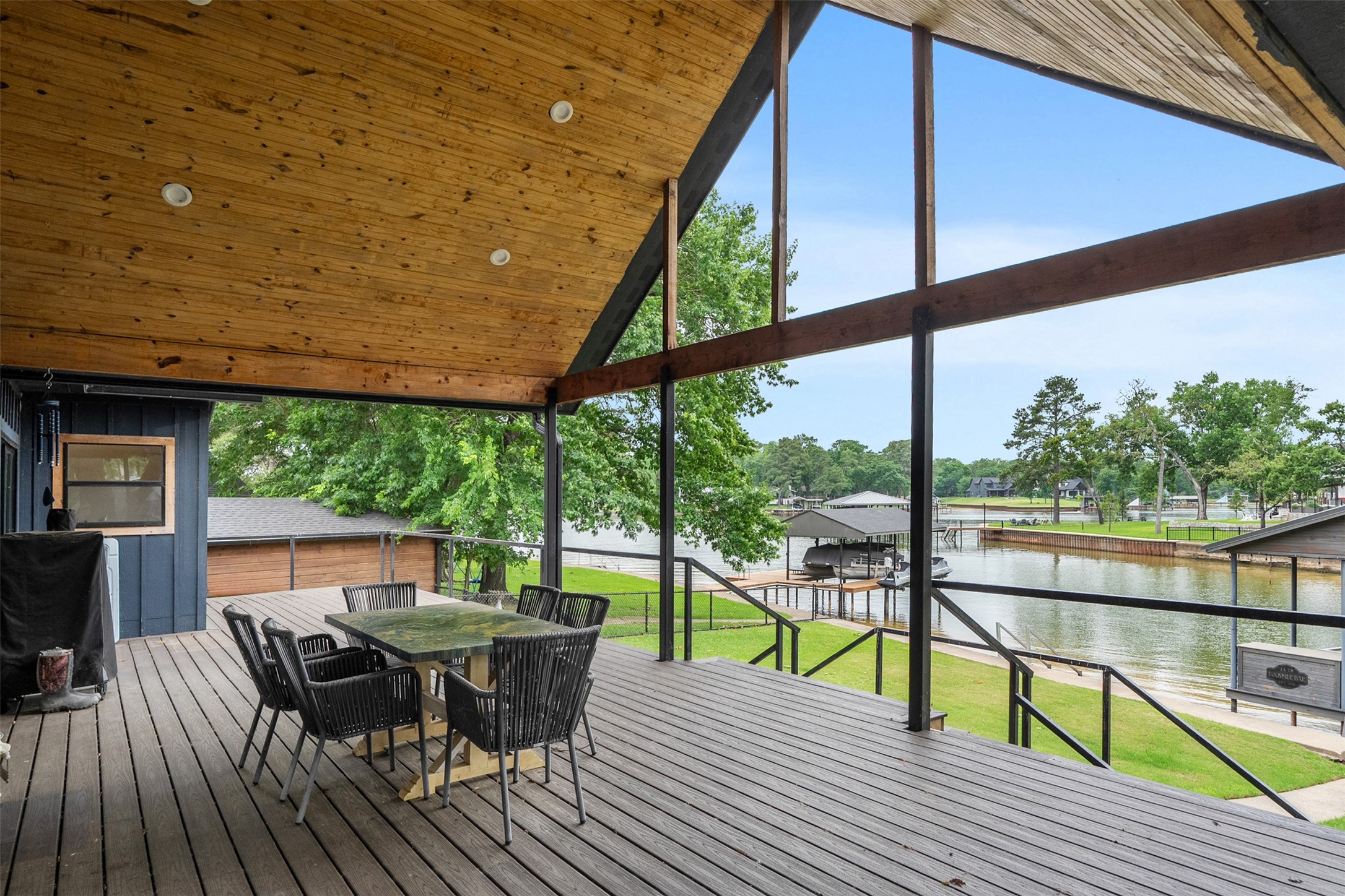 1813 Scenic Drive Tool TX 75143