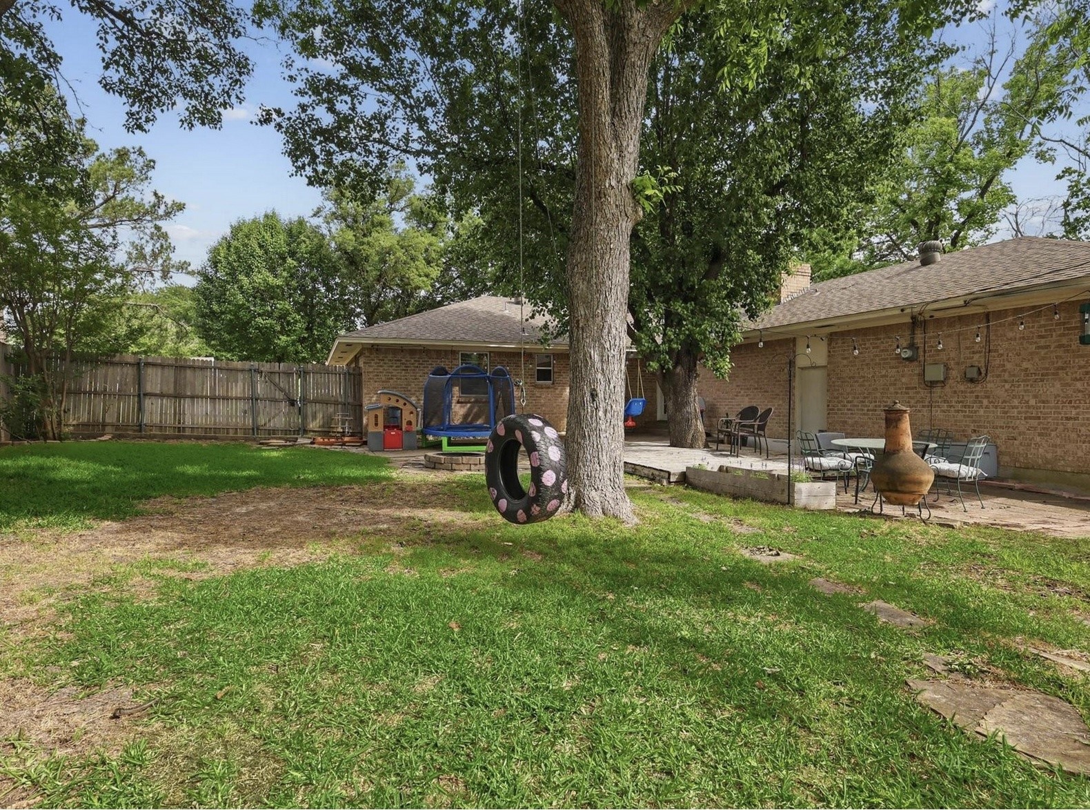 1517 Dakota Drive Garland TX 75043