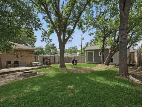 1517 Dakota Drive Garland TX 75043