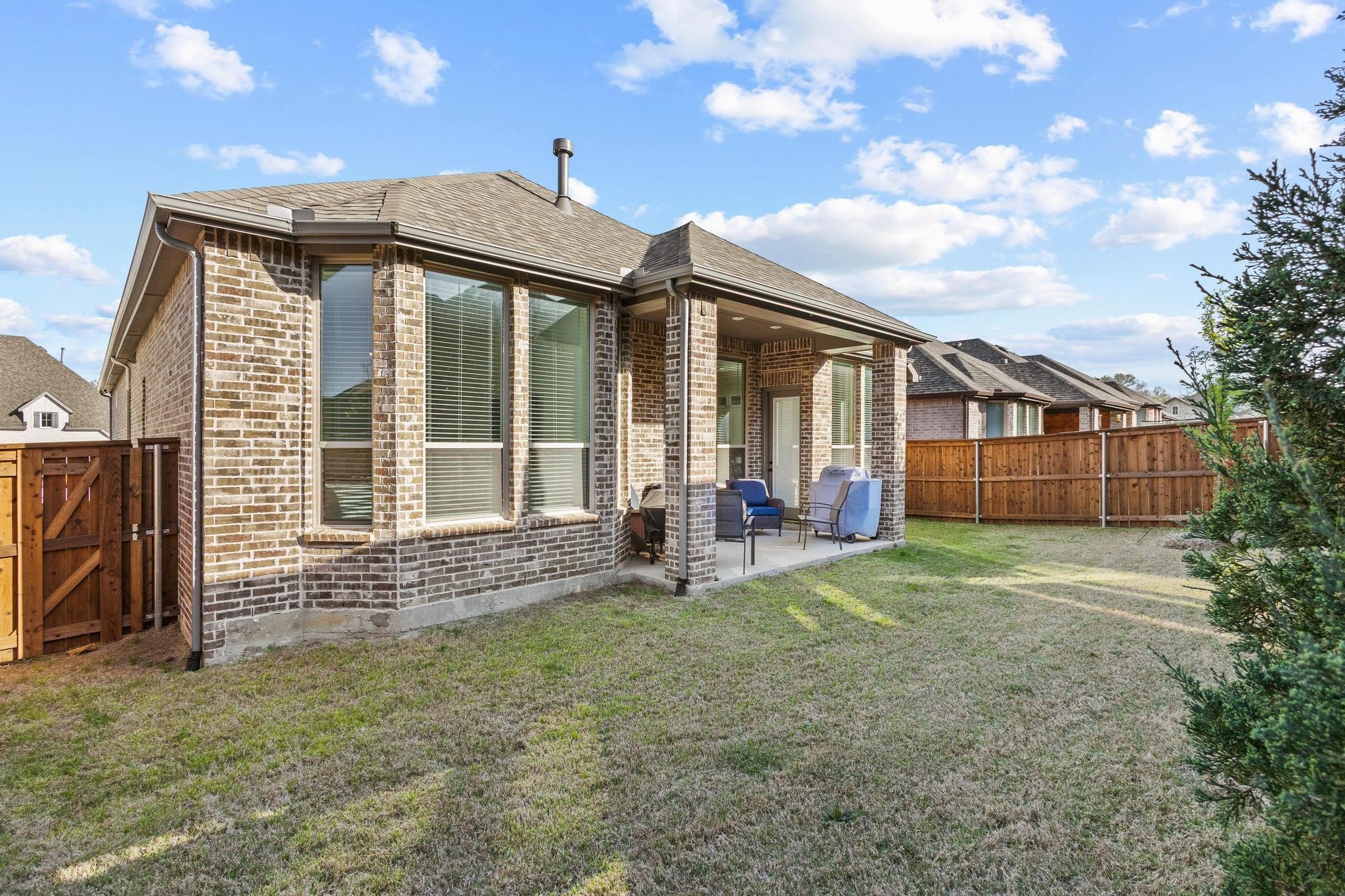 5056 Westhaven Circle Denison TX 75020