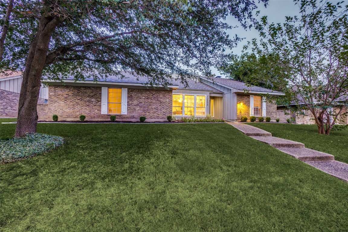 12606 Whispering Hills Drive Dallas TX 75243