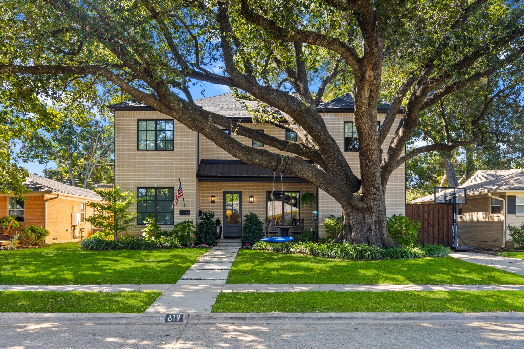 619 Blanning Drive Dallas TX 75218