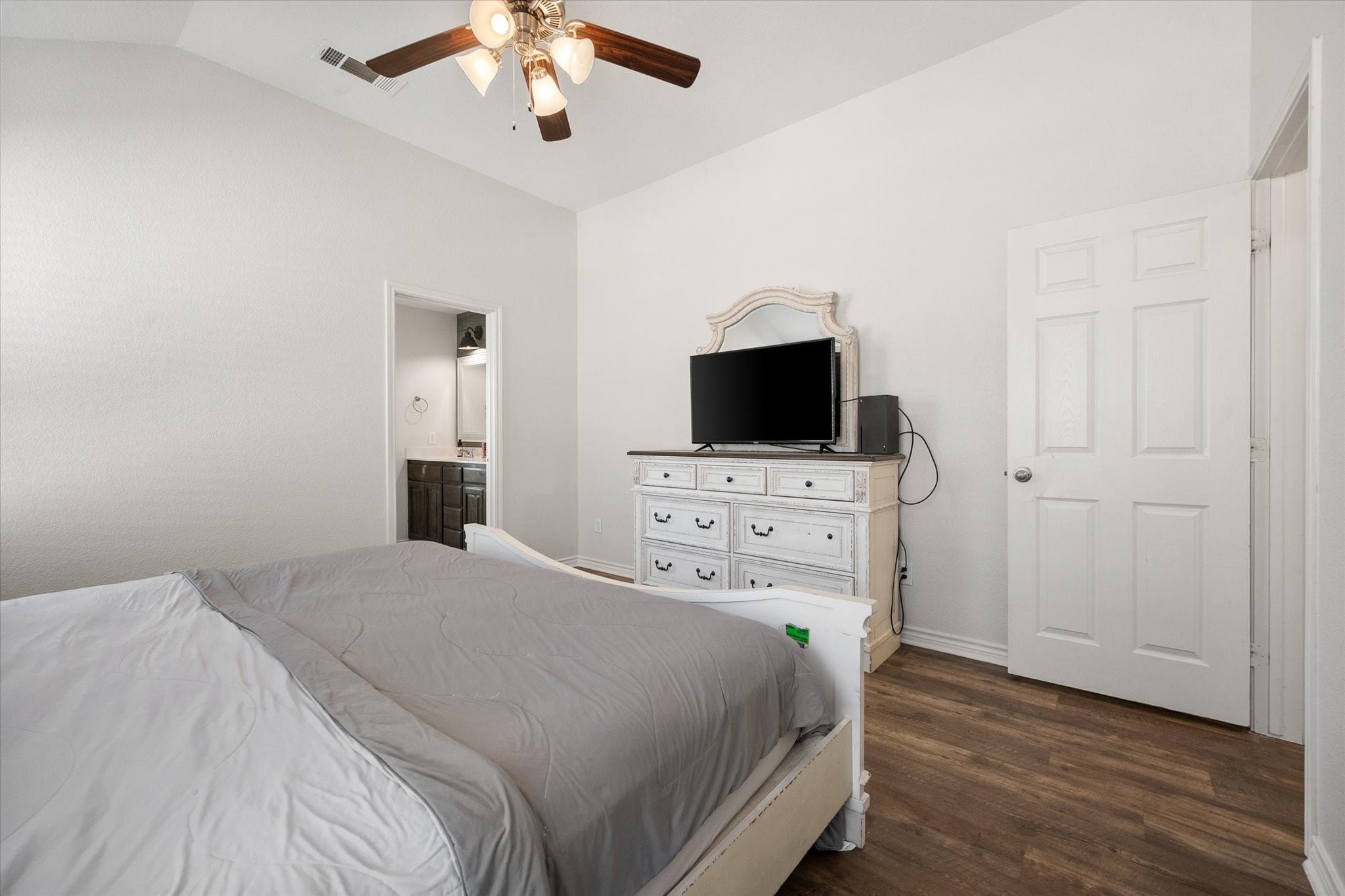 9224 Diane Drive White Settlement TX 76108