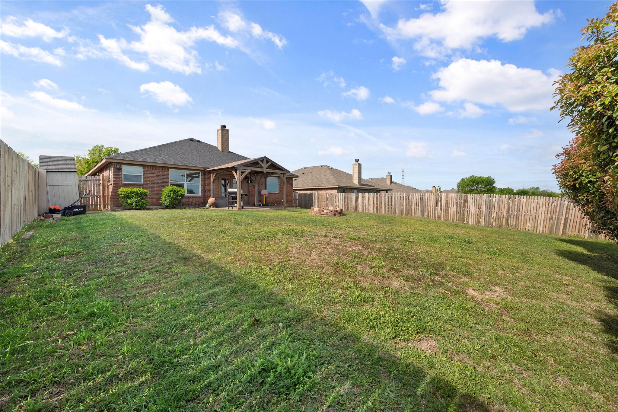 9224 Diane Drive White Settlement TX 76108