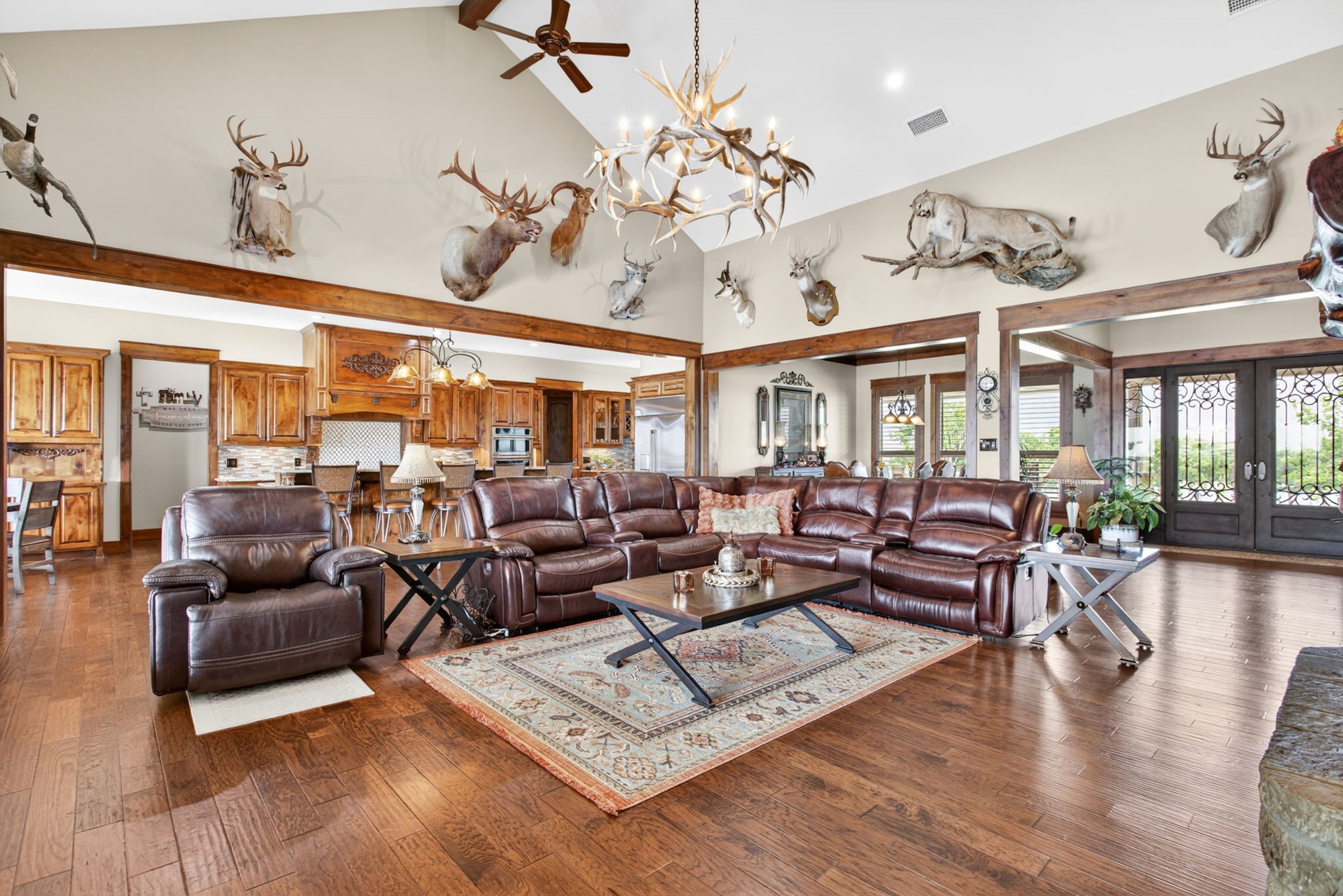 501 Alsdorf Road Ennis TX 75119