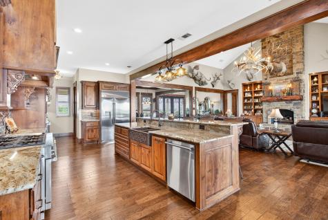 501 Alsdorf Road Ennis TX 75119