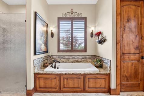 501 Alsdorf Road Ennis TX 75119