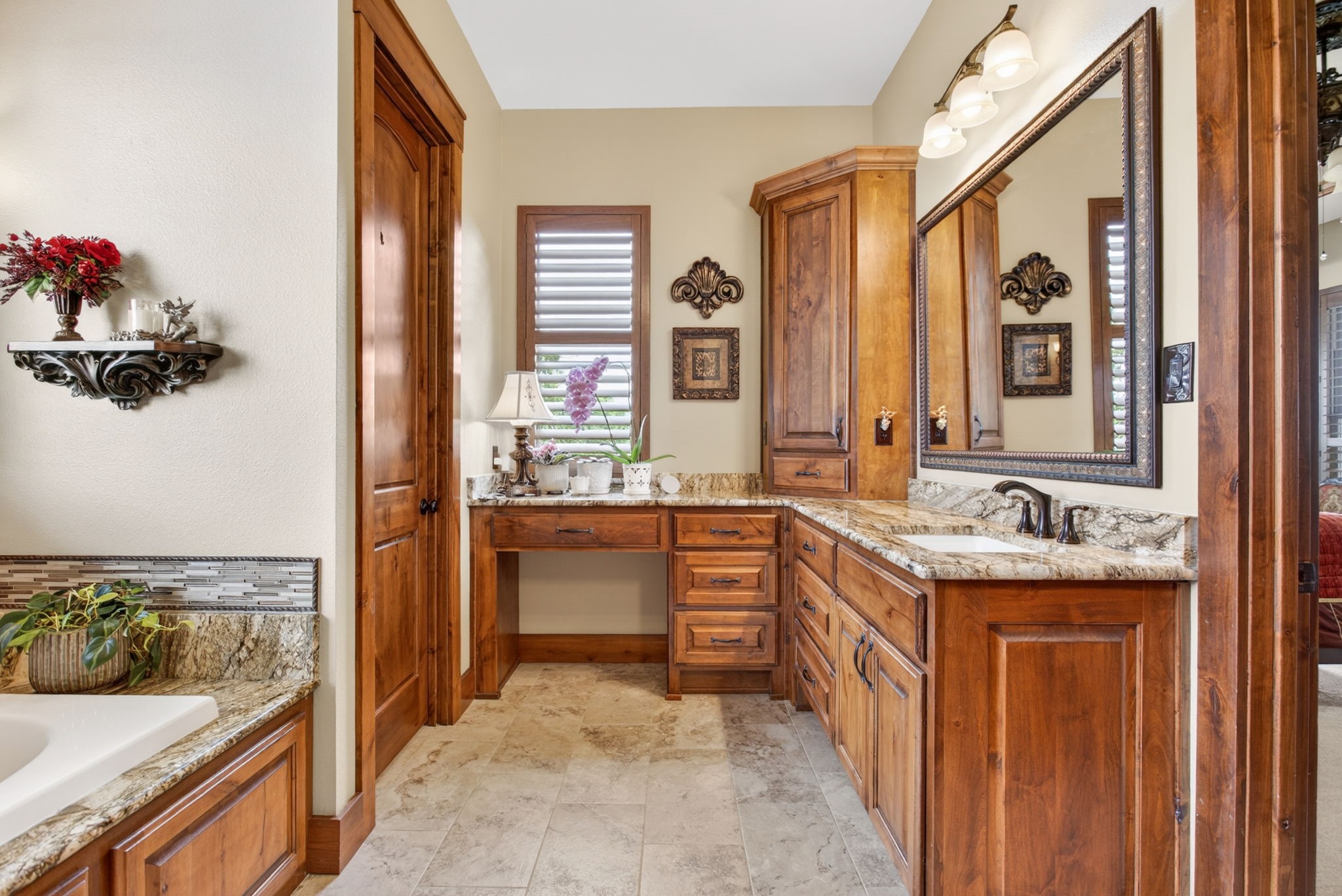 501 Alsdorf Road Ennis TX 75119