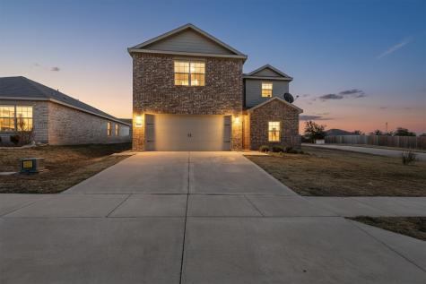148 Point Rider Road Newark TX 76071