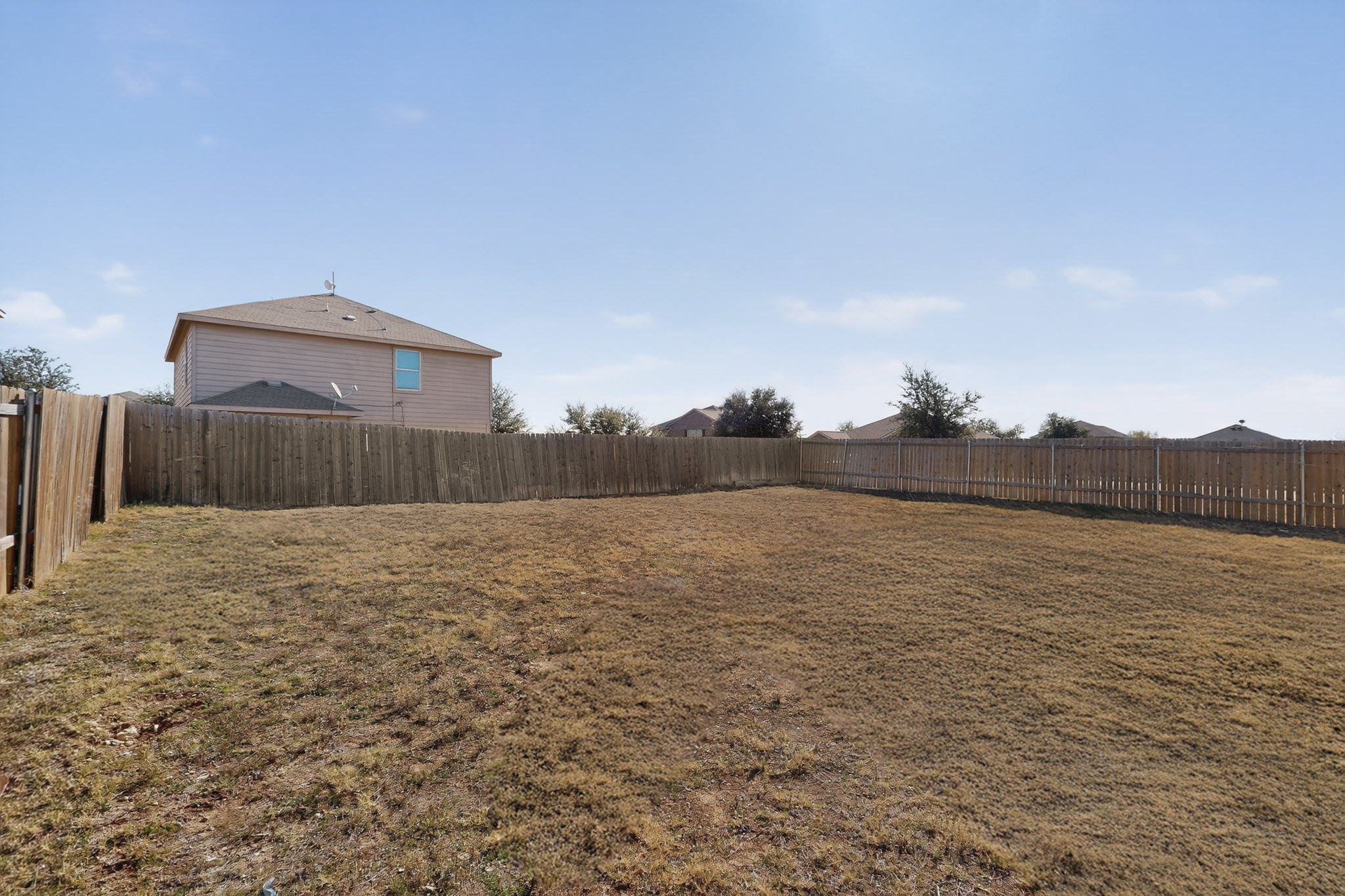 148 Point Rider Road Newark TX 76071