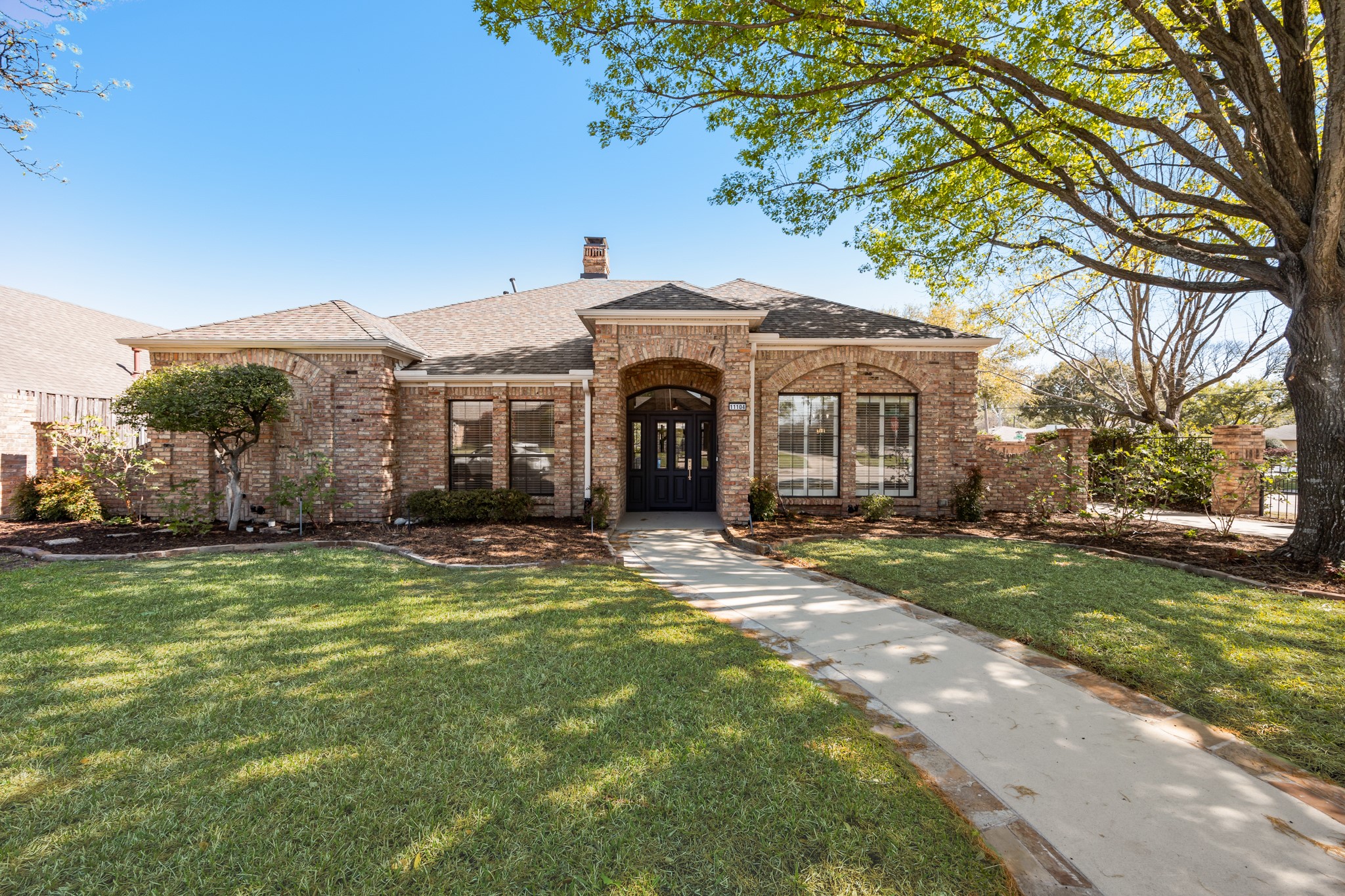 11104 Manorview Circle Dallas TX 75228