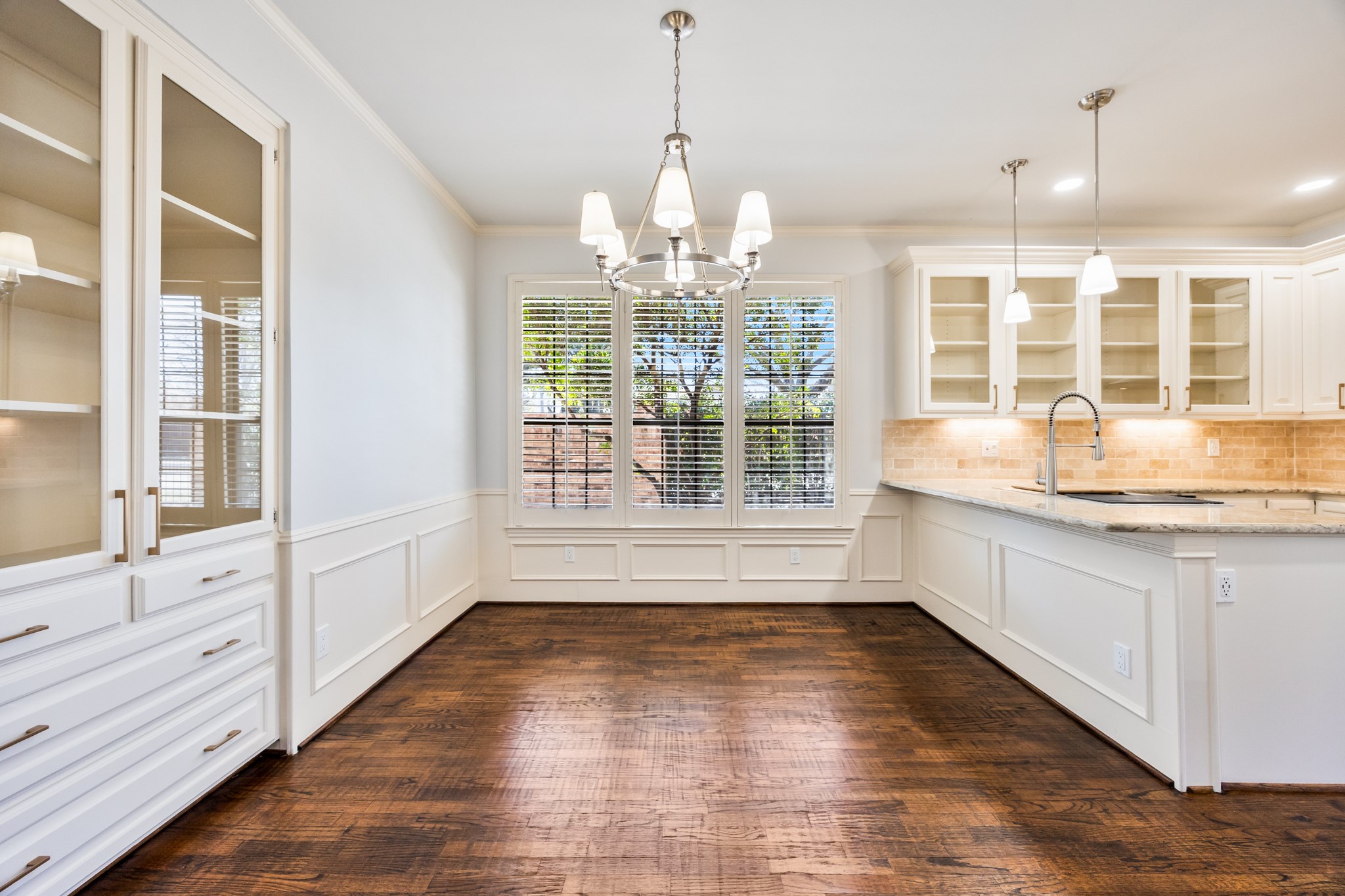 11104 Manorview Circle Dallas TX 75228