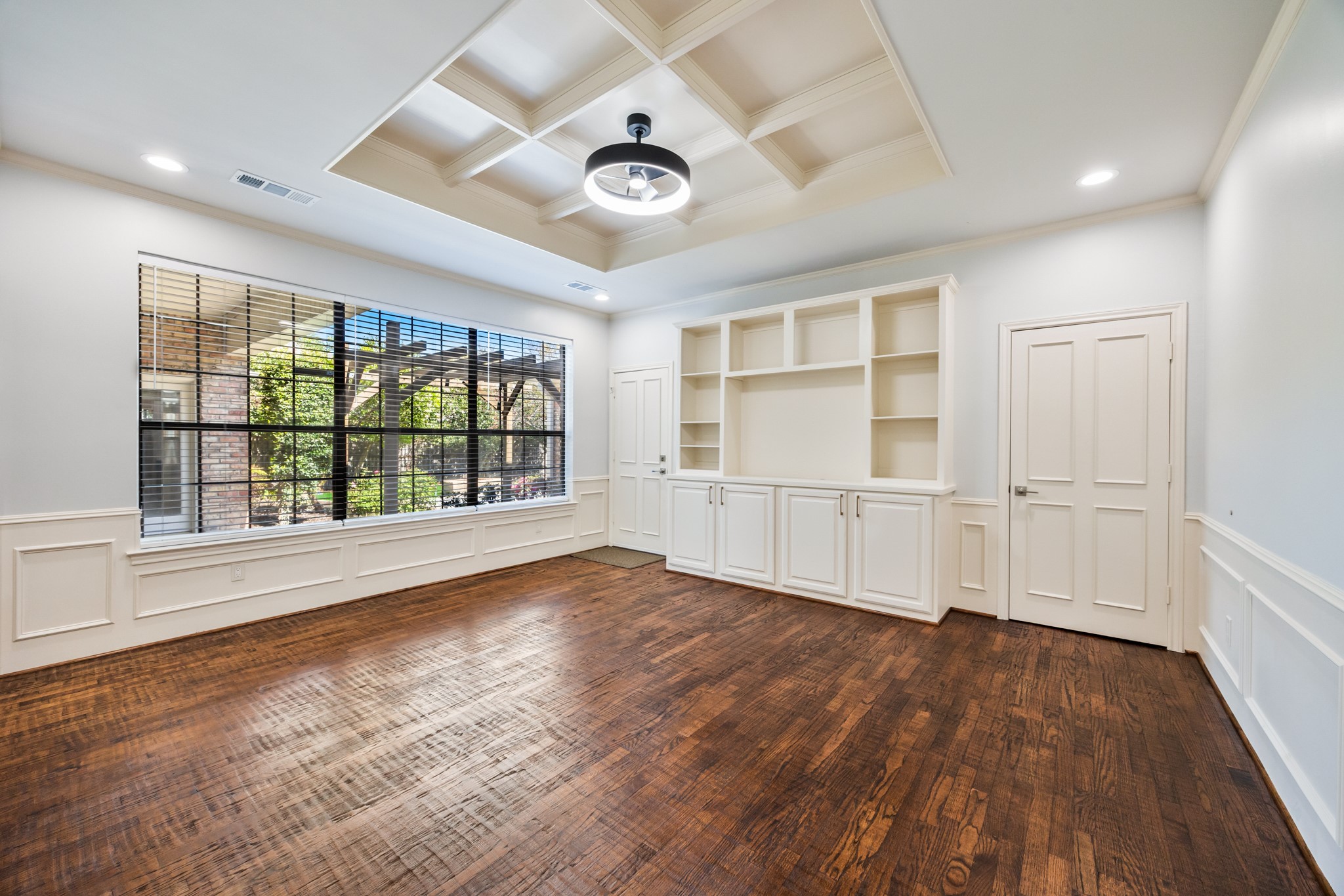 11104 Manorview Circle Dallas TX 75228