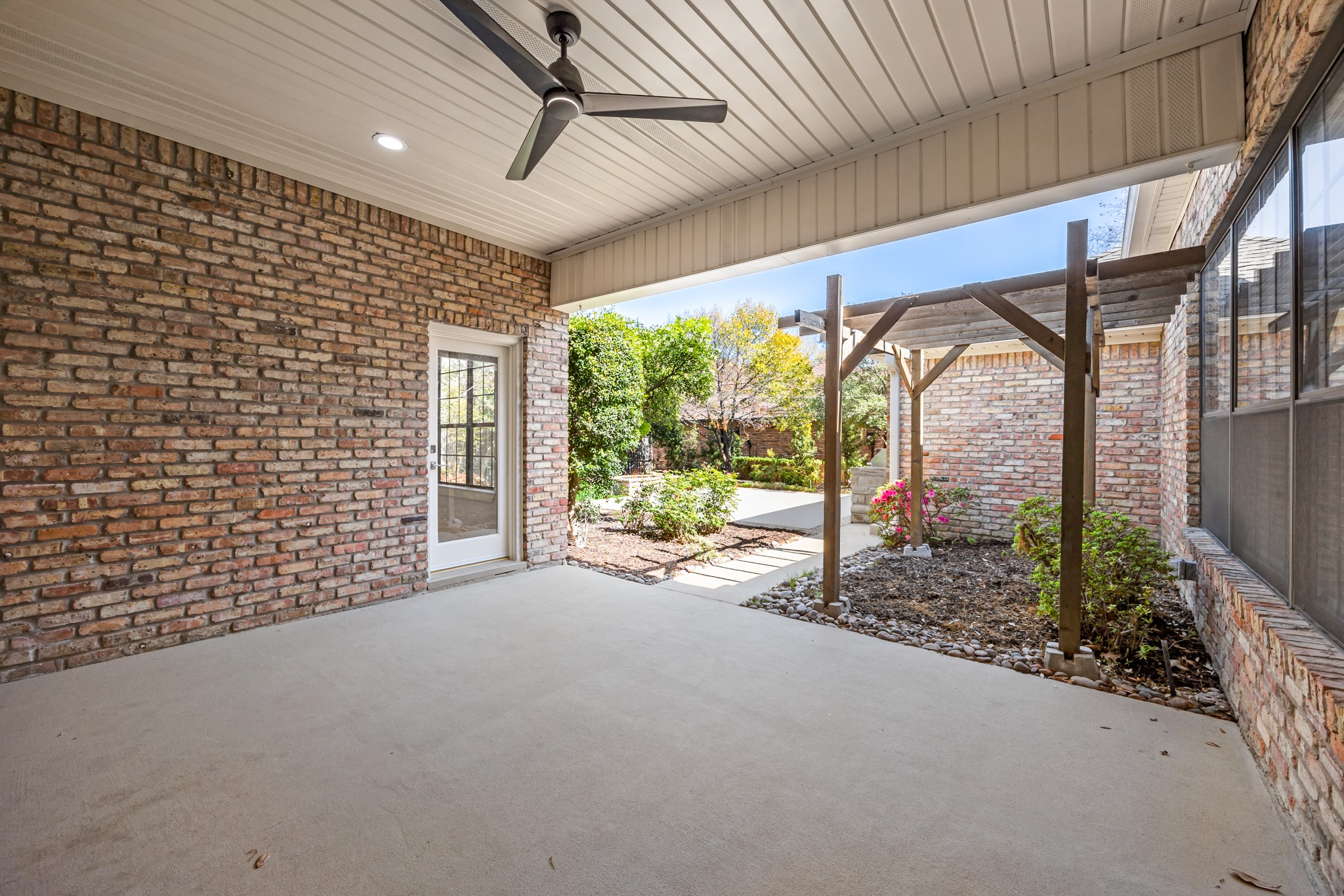11104 Manorview Circle Dallas TX 75228