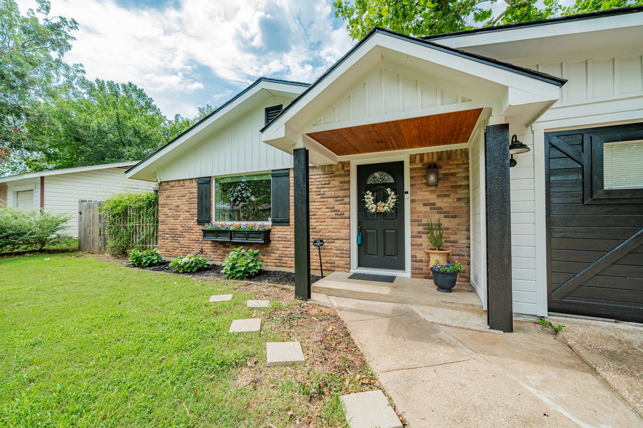 2532 Steven Drive Denison TX 75020