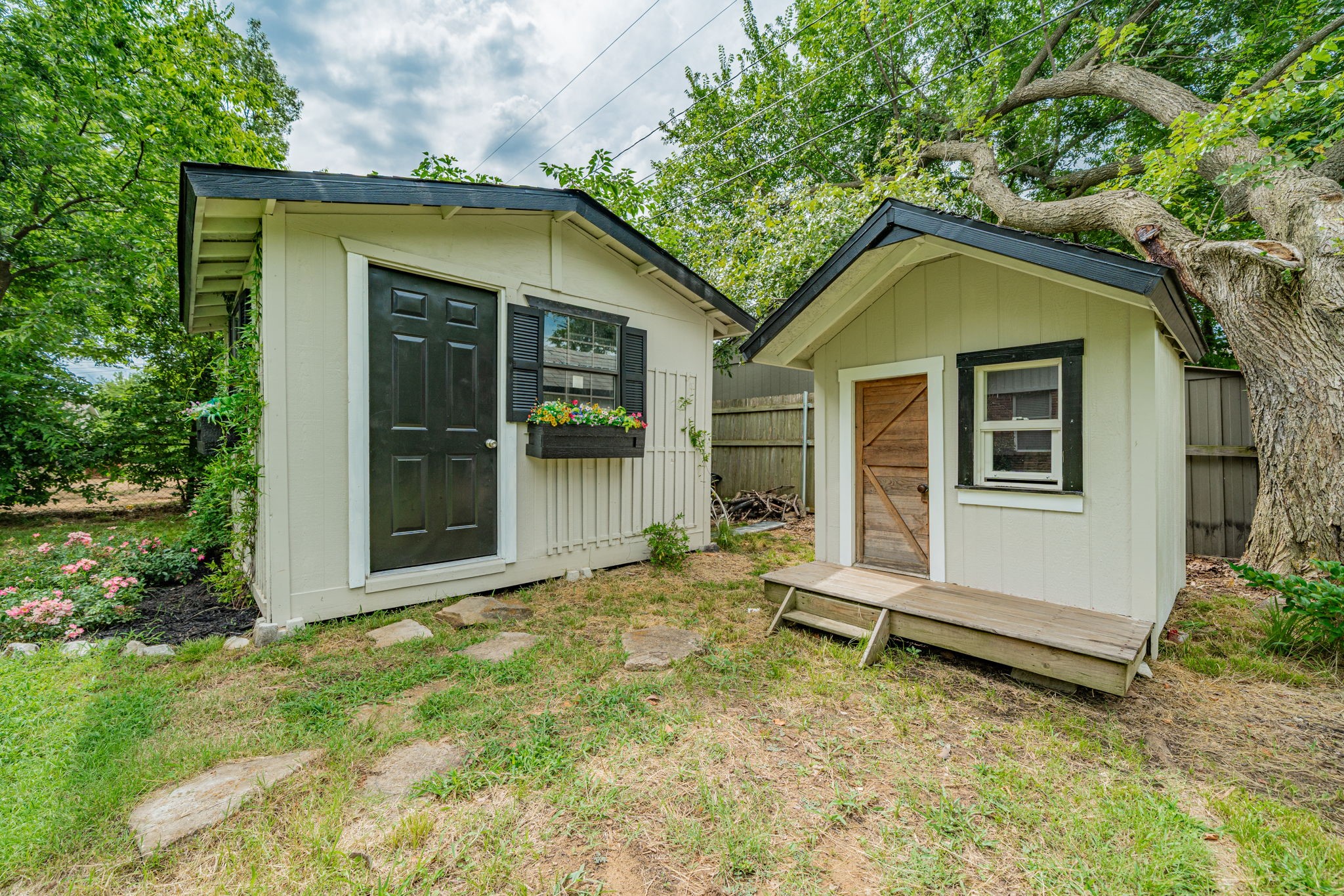 2532 Steven Drive Denison TX 75020
