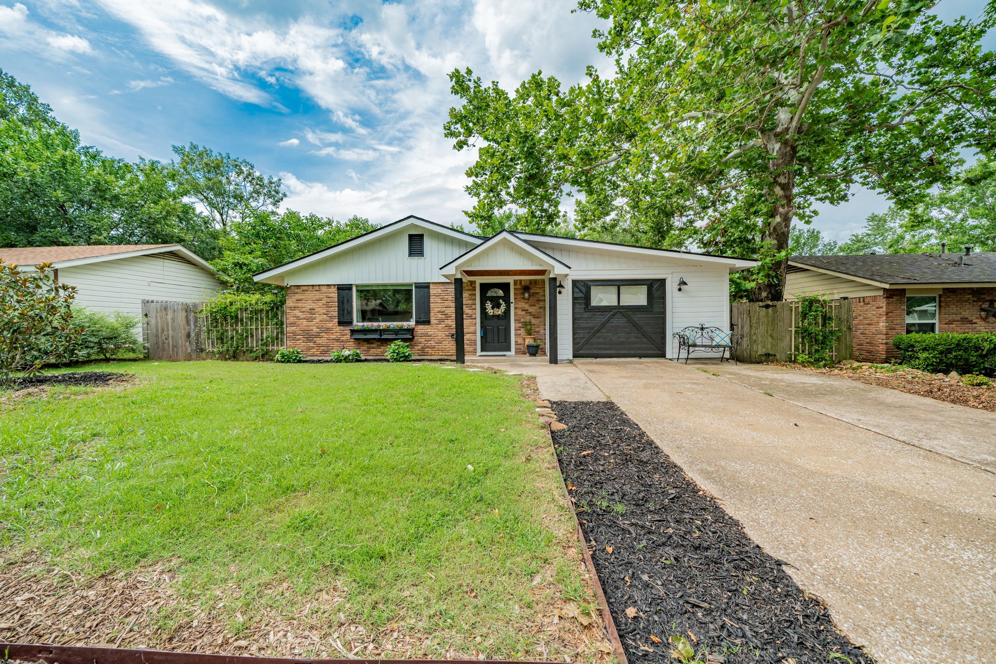 2532 Steven Drive Denison TX 75020
