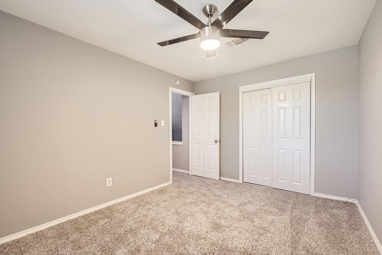 306 Lakey Road Seagoville TX 75159