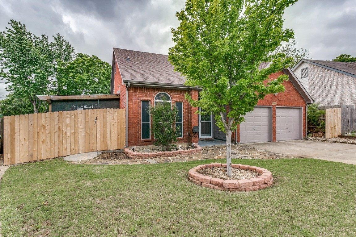 1562 Dublin Circle Grapevine TX 76051