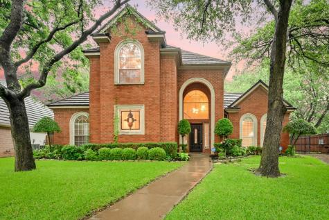 4919 High Creek Drive Arlington TX 76017