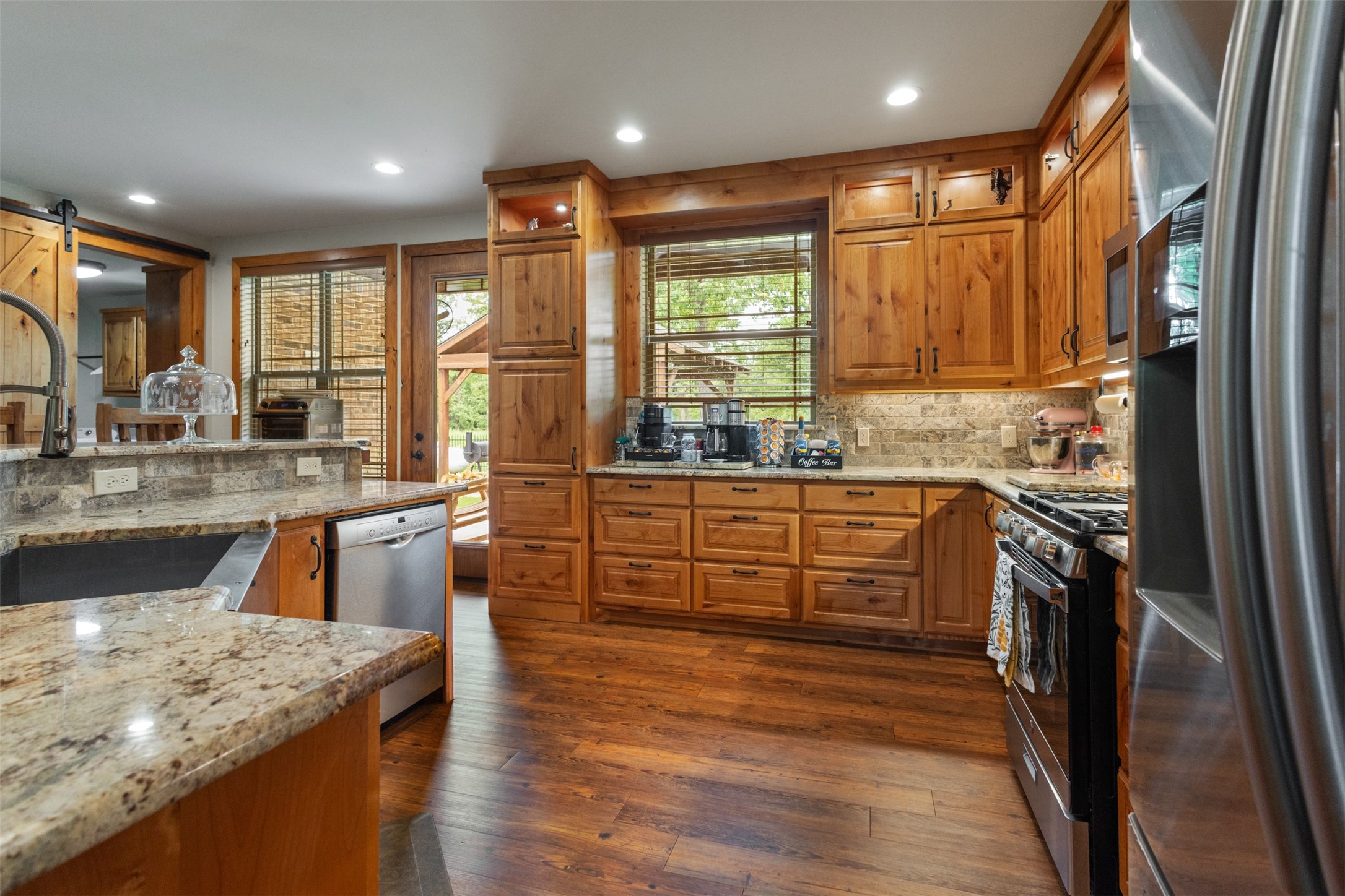 307 Beachside Drive Trinidad TX 75163