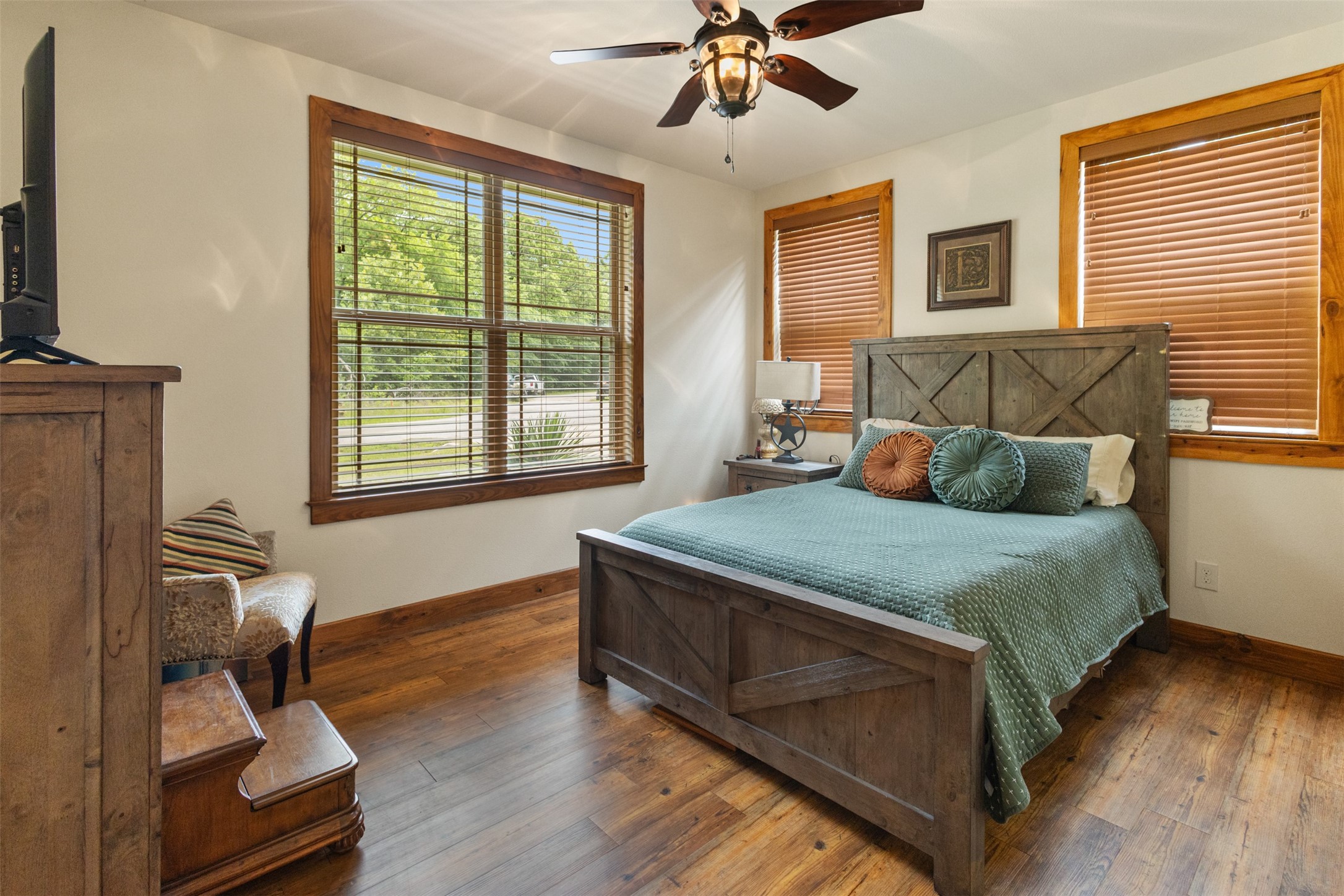 307 Beachside Drive Trinidad TX 75163