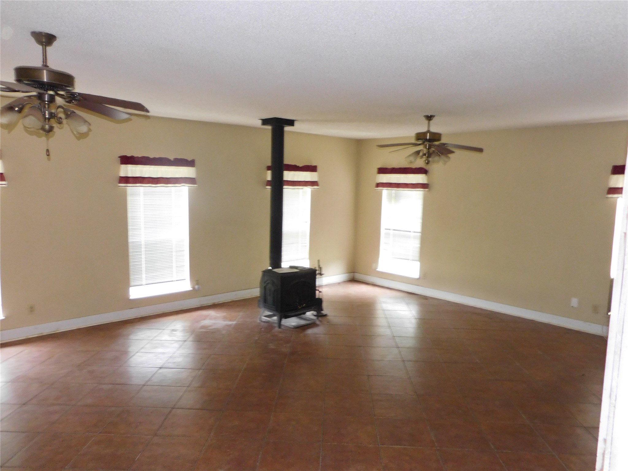 705 Mulberry Avenue Hubbard TX 76648