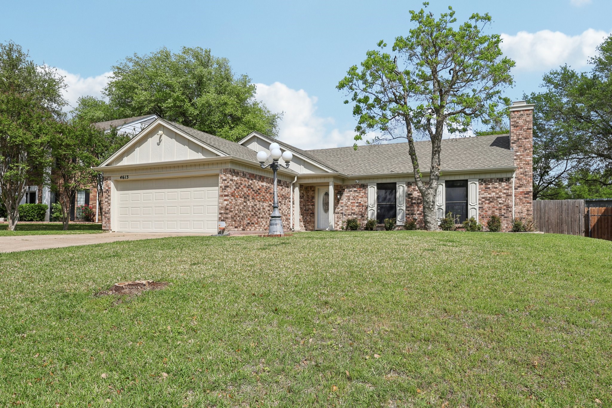 4613 Amherst Lane Grand Prairie TX 75052