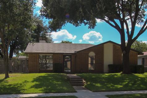 726 Holly Oak Drive Lewisville TX 75067