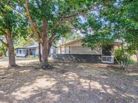 311 Miami Street Coleman TX 76834