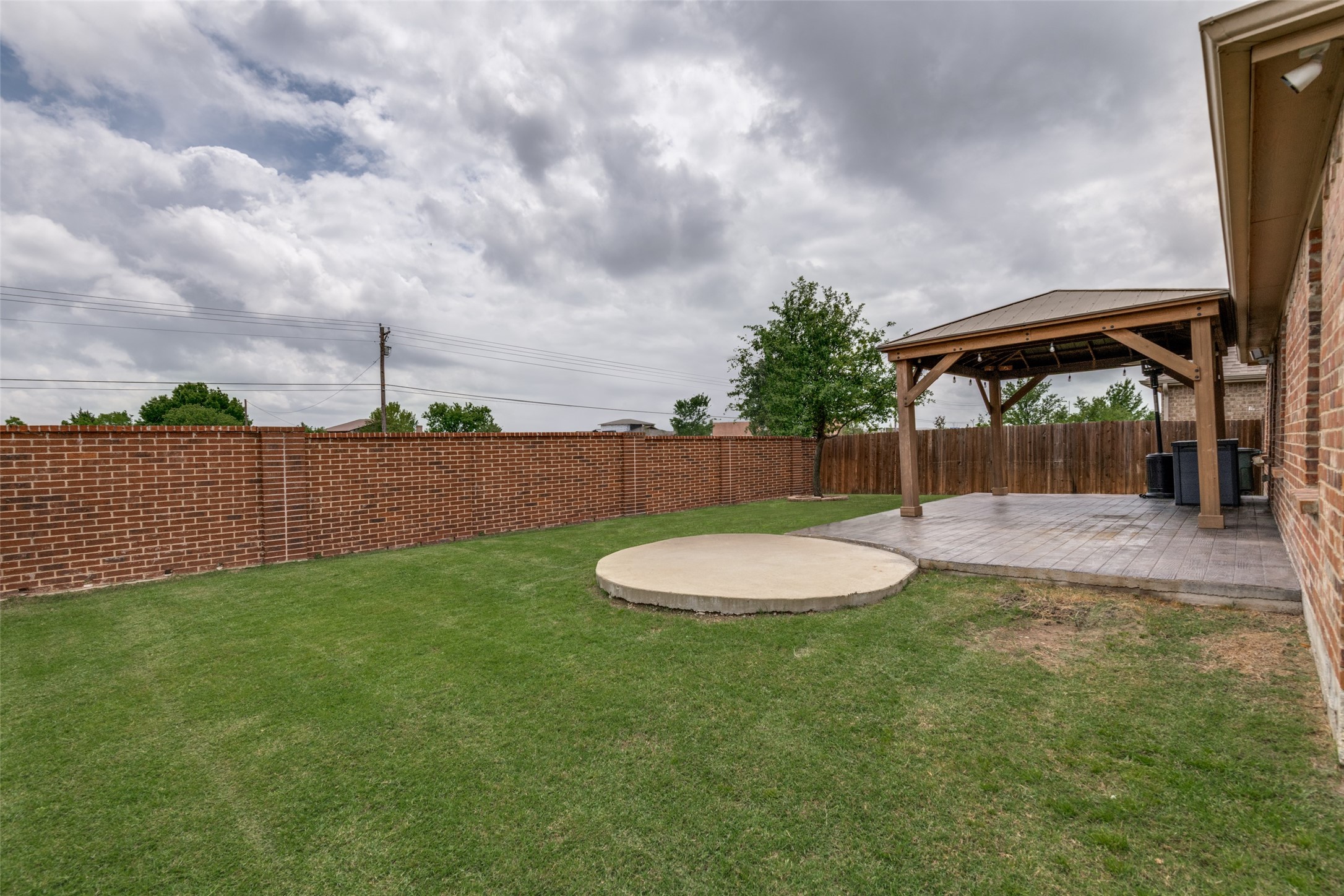 1060 Sadie Street Forney TX 75126