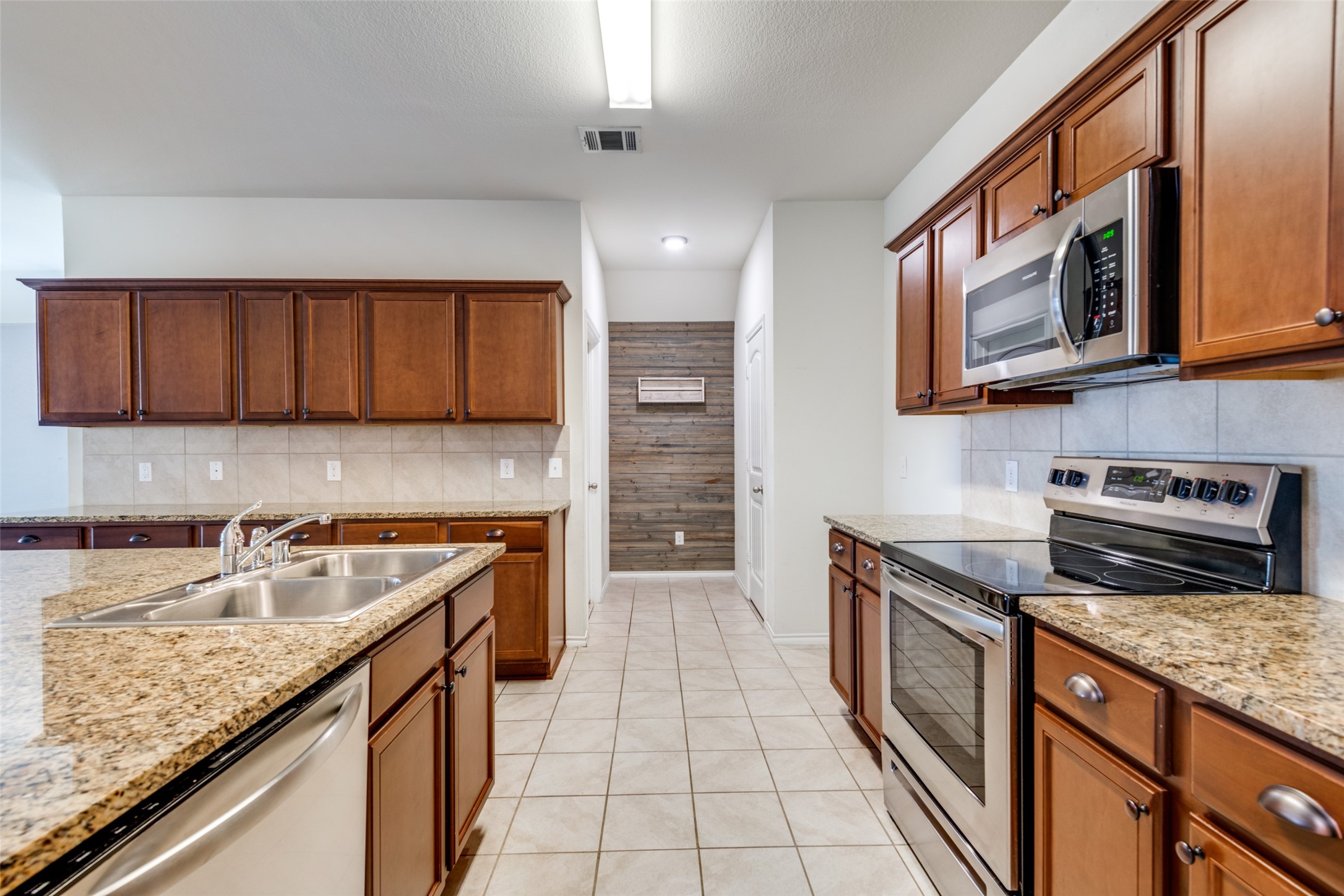 1060 Sadie Street Forney TX 75126