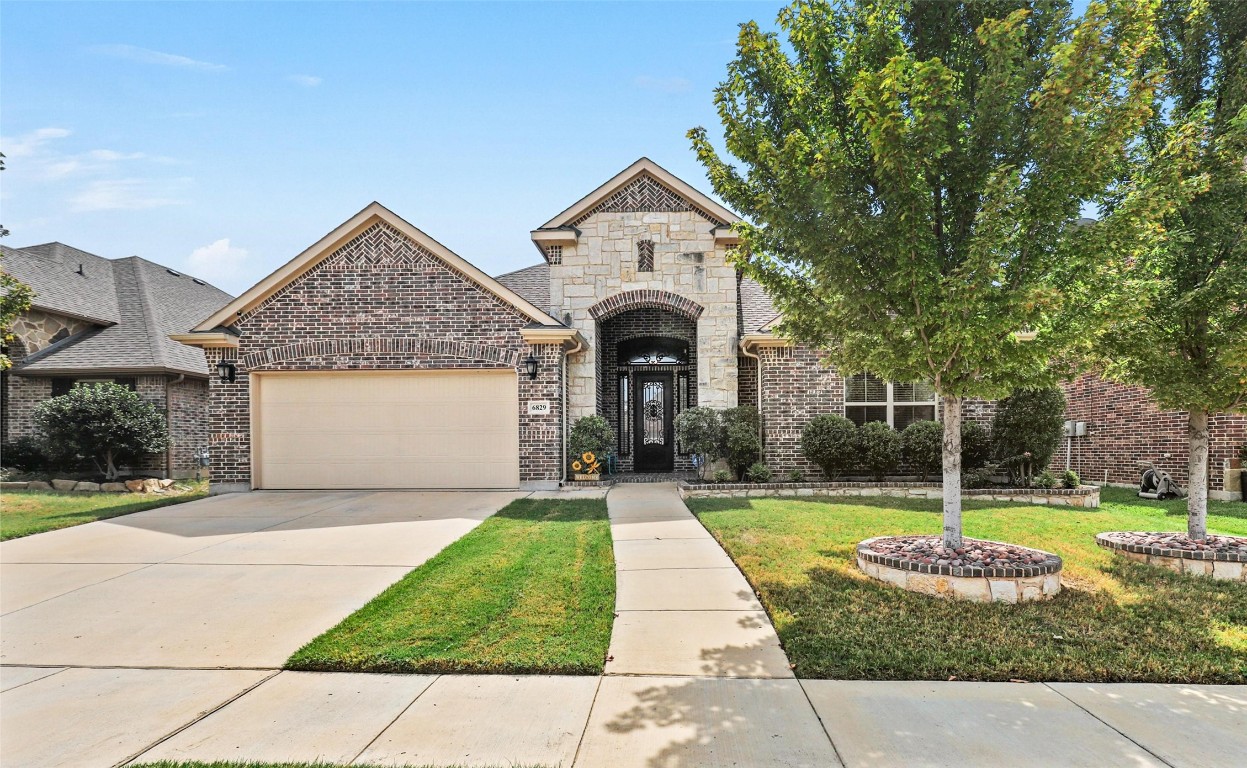 6829 San Fernando Drive Fort Worth TX 76131