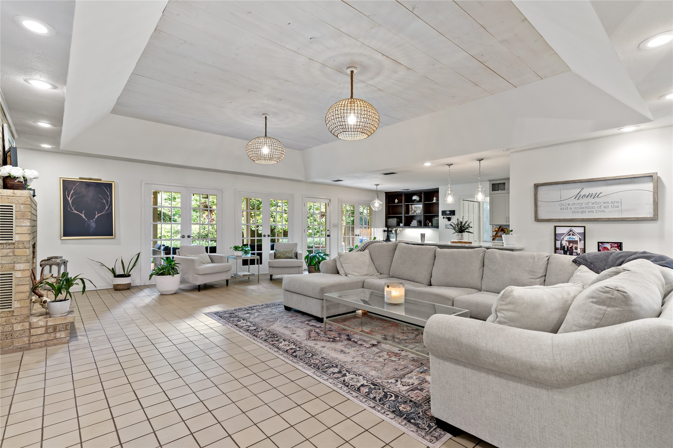 670 SE 31st Street Paris TX 75460