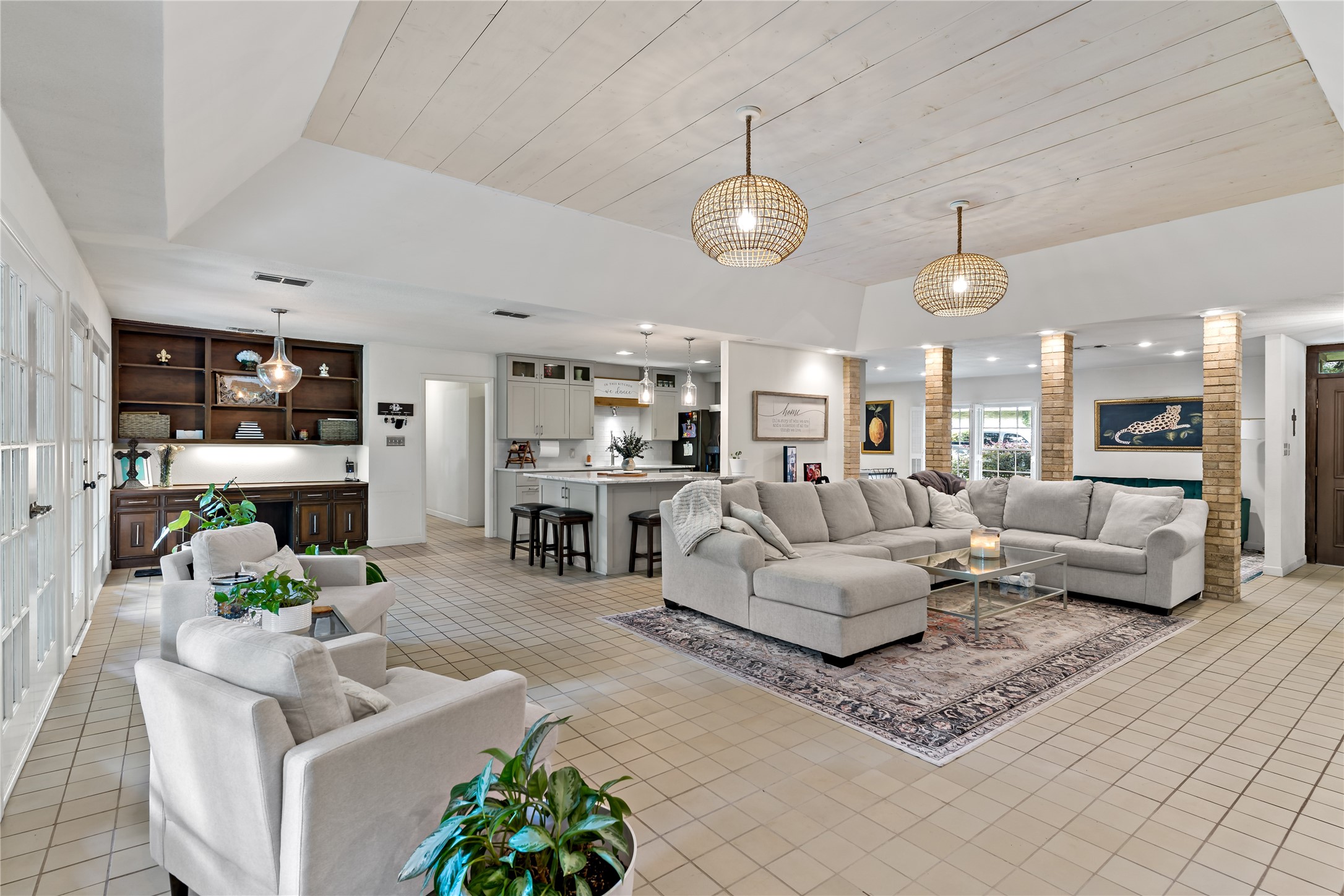 670 SE 31st Street Paris TX 75460