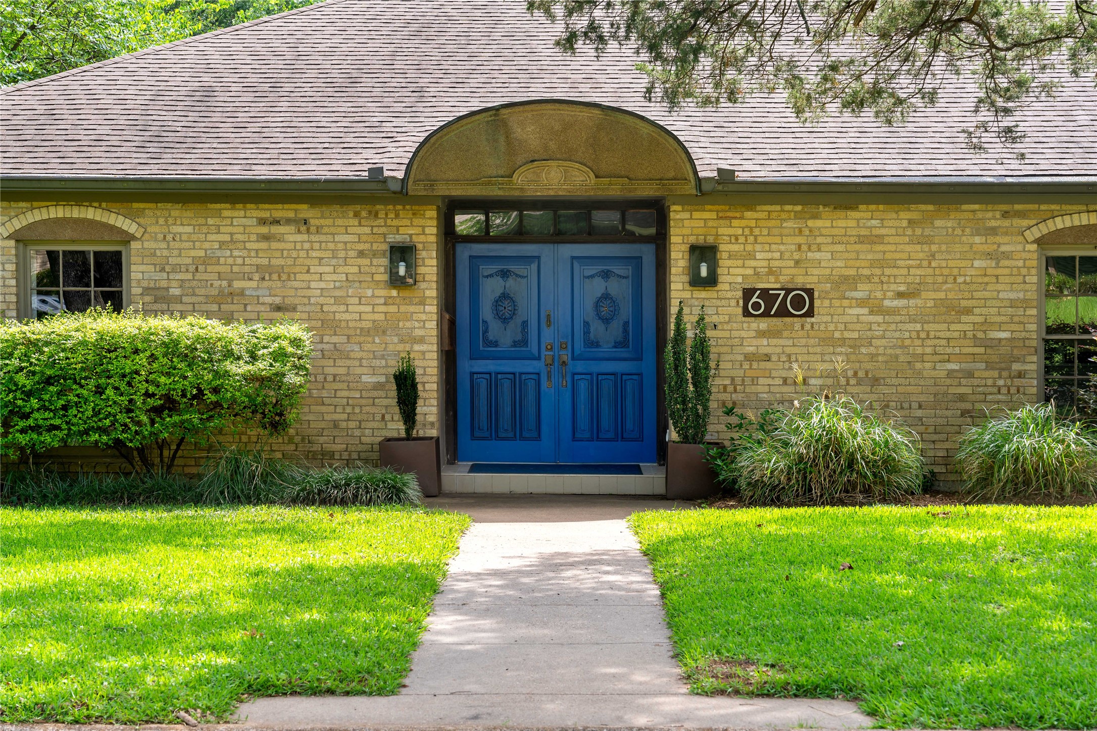 670 SE 31st Street Paris TX 75460
