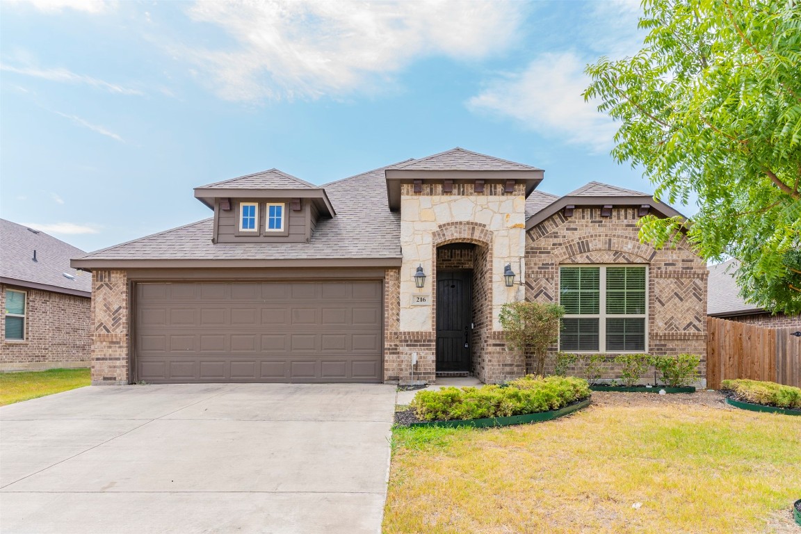 216 Valley View Drive Waxahachie TX 75167