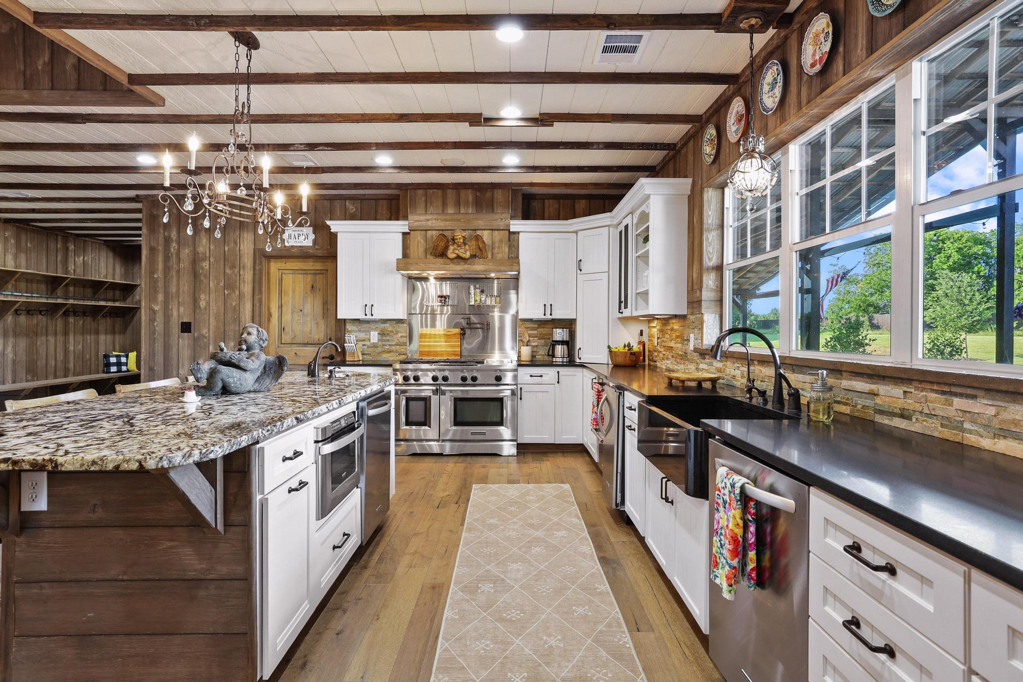 192 Mcclain Lane Pottsboro TX 75076