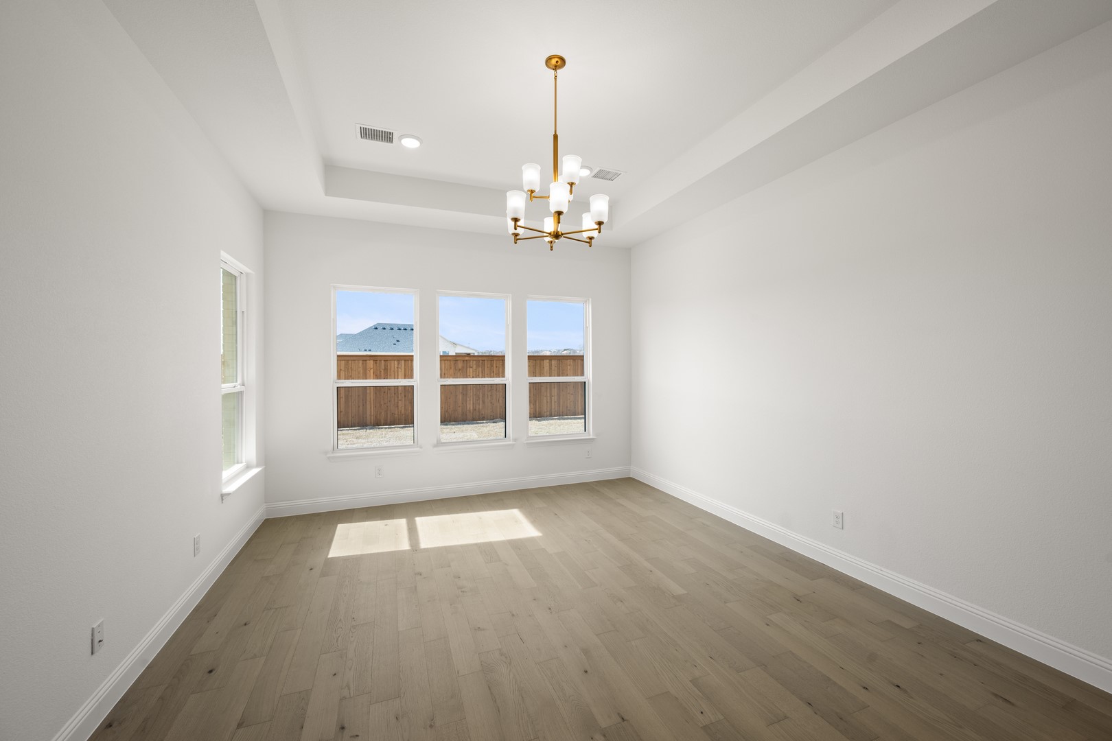 4730 Hawthorn Hills Arlington TX 76005