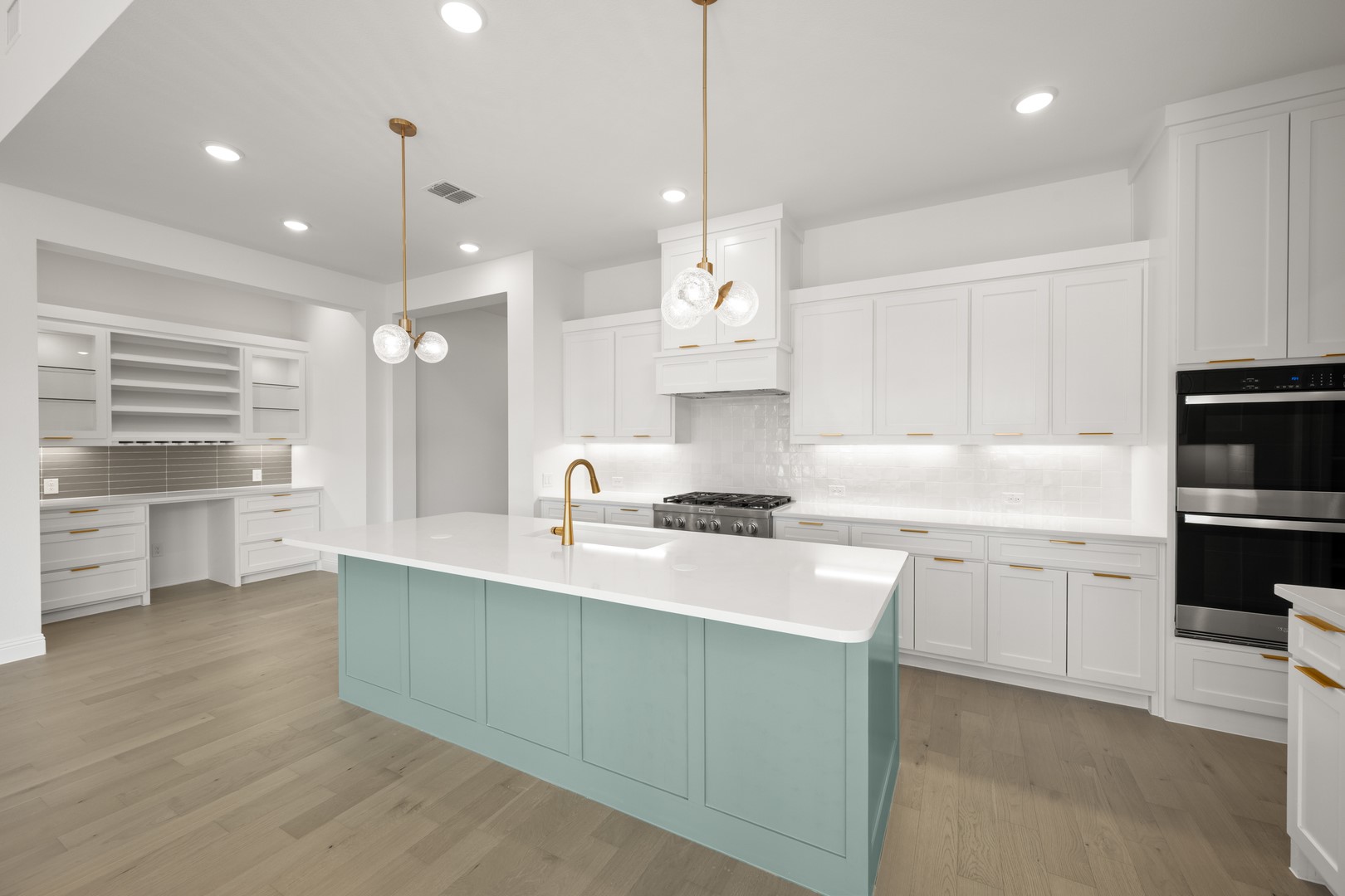 4730 Hawthorn Hills Arlington TX 76005