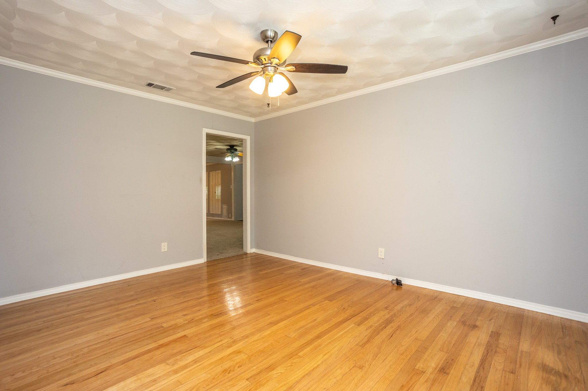 410 E Mona Avenue Duncanville TX 75137