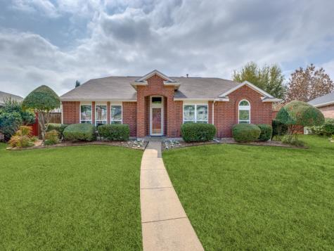 1722 Lordsburg Drive Garland TX 75040