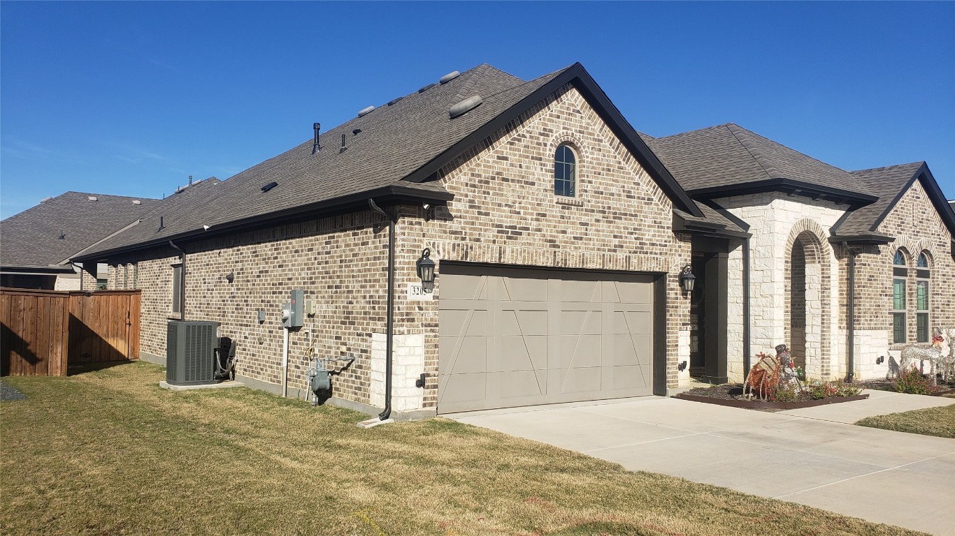 3205 Julian Street Mansfield TX 76063