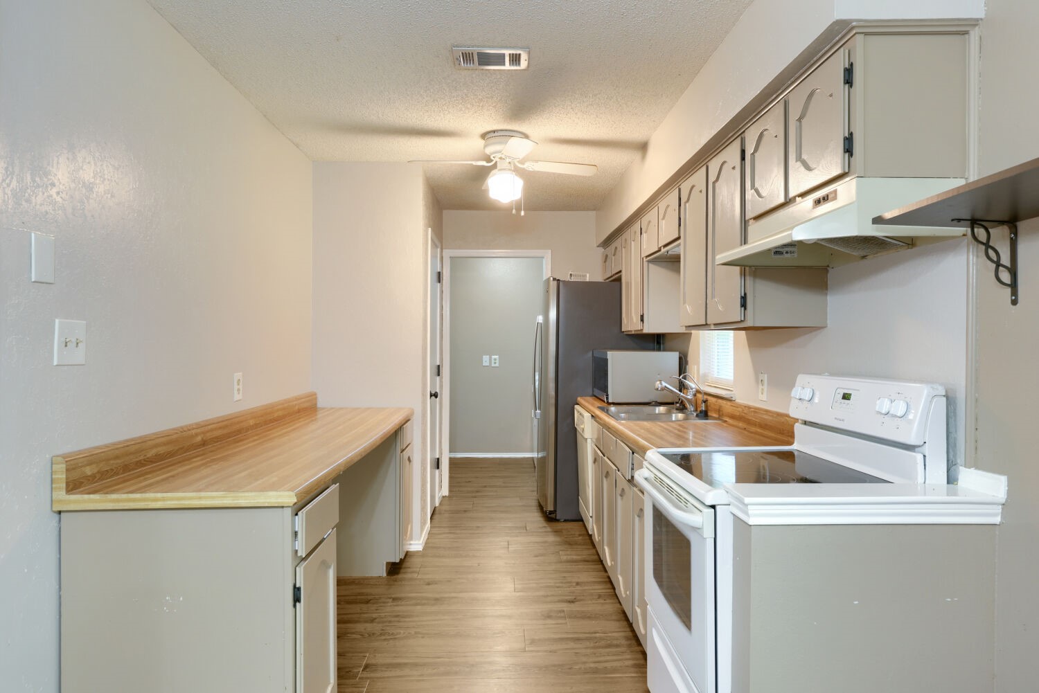 5901 Guildwood Drive Arlington TX 76017