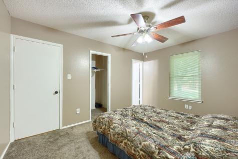 5901 Guildwood Drive Arlington TX 76017