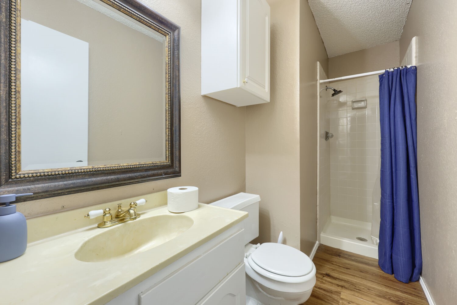 5901 Guildwood Drive Arlington TX 76017