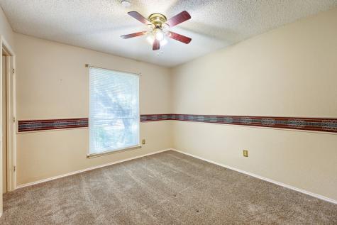 5901 Guildwood Drive Arlington TX 76017