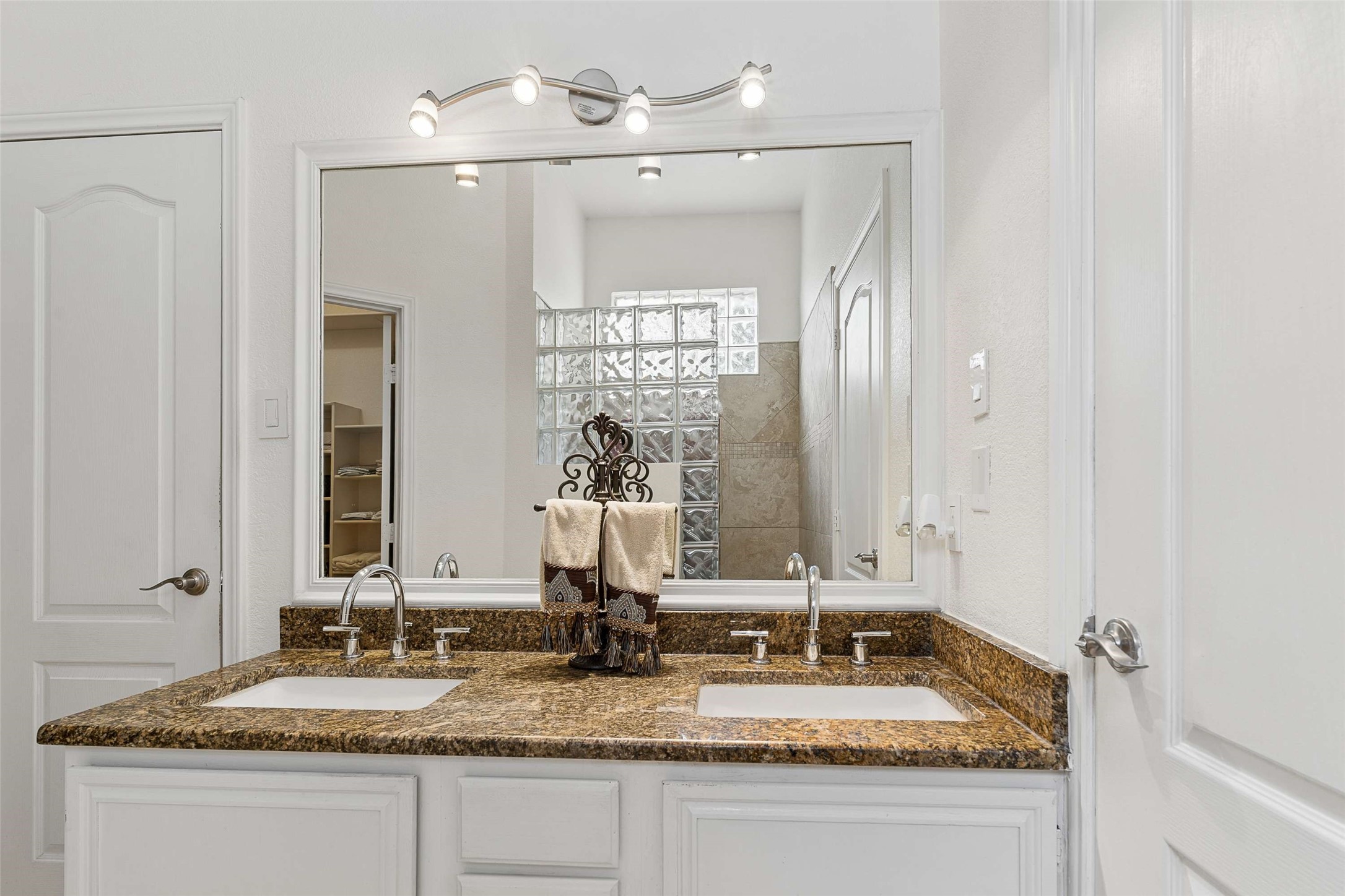 672 Raintree Circle Coppell TX 75019