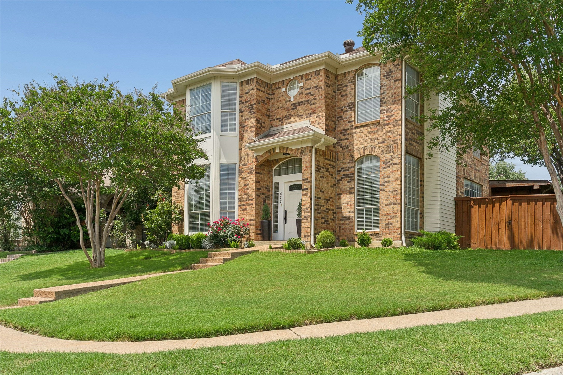 672 Raintree Circle Coppell TX 75019